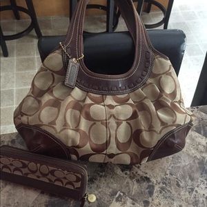 Authentic coach purse